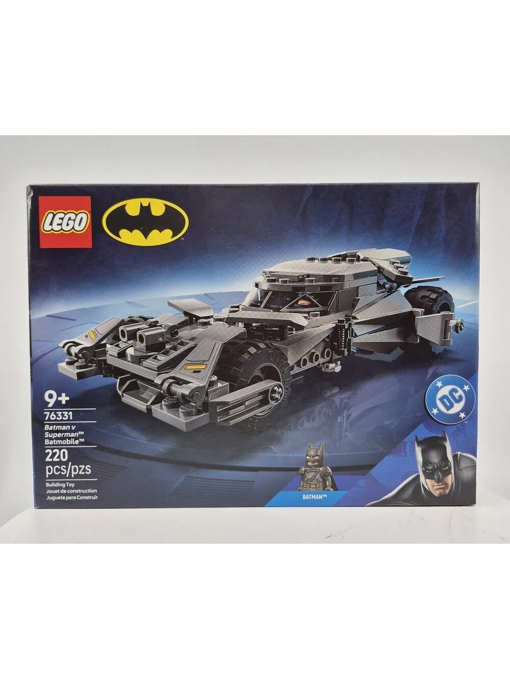 LEGO DC BATMAN #76331 BATMAN V SUPERMAN BATMOBILE 220 PIECES NEW